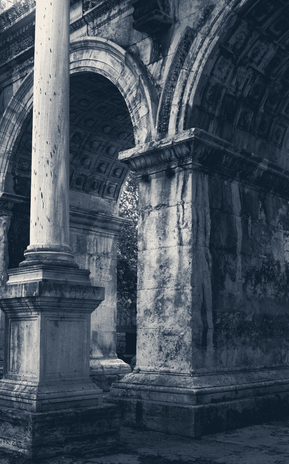 Arquitectura clásica que evoca las instituciones del Estado